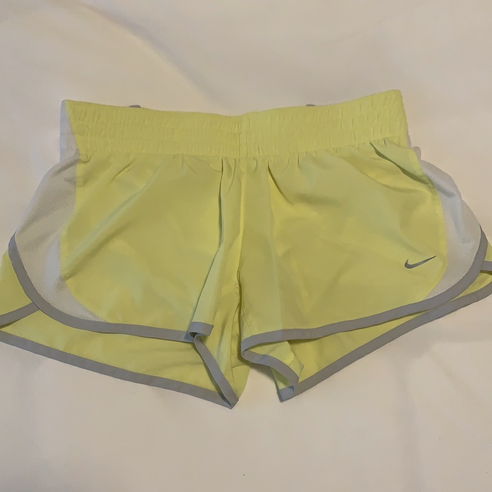 Nike | workout shorts
